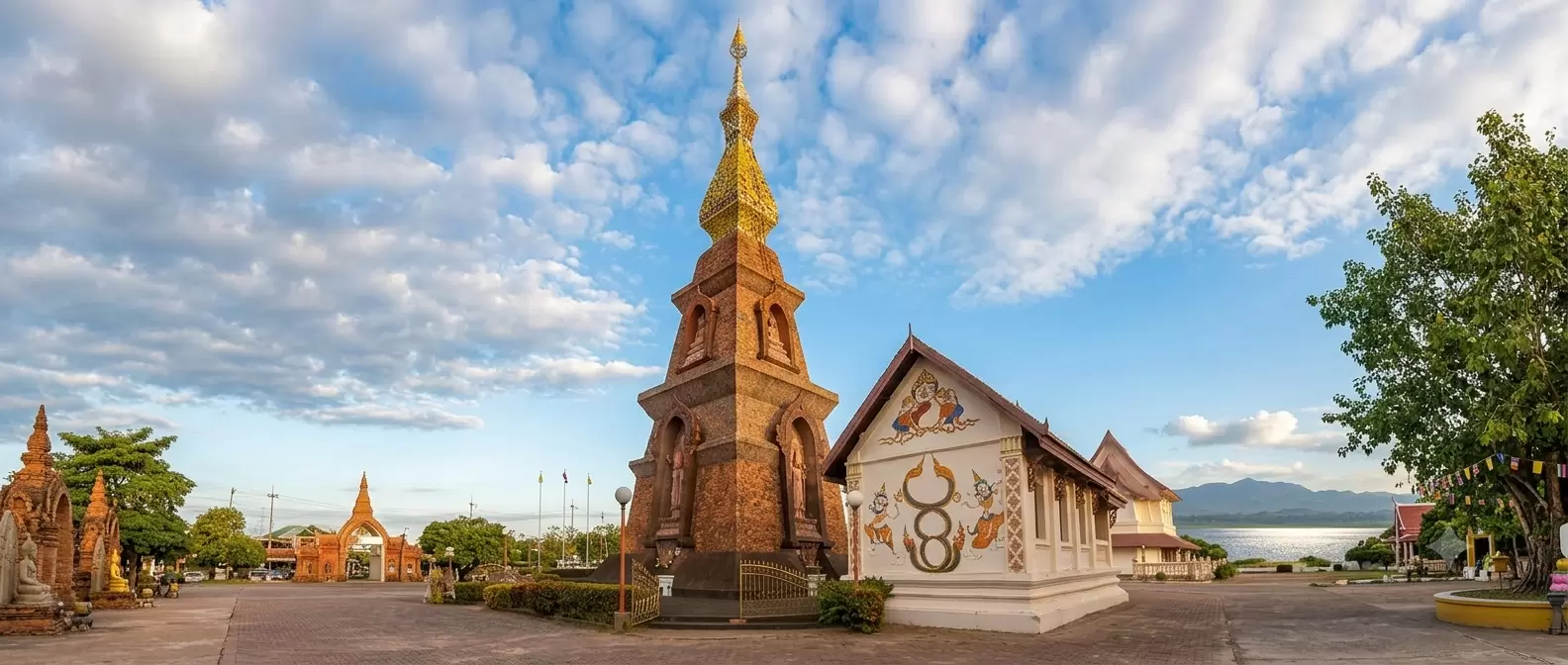 Phra That Si Mongkhon in Sakon Nakhon – Heiliger Tempel in Nordost-Thailand